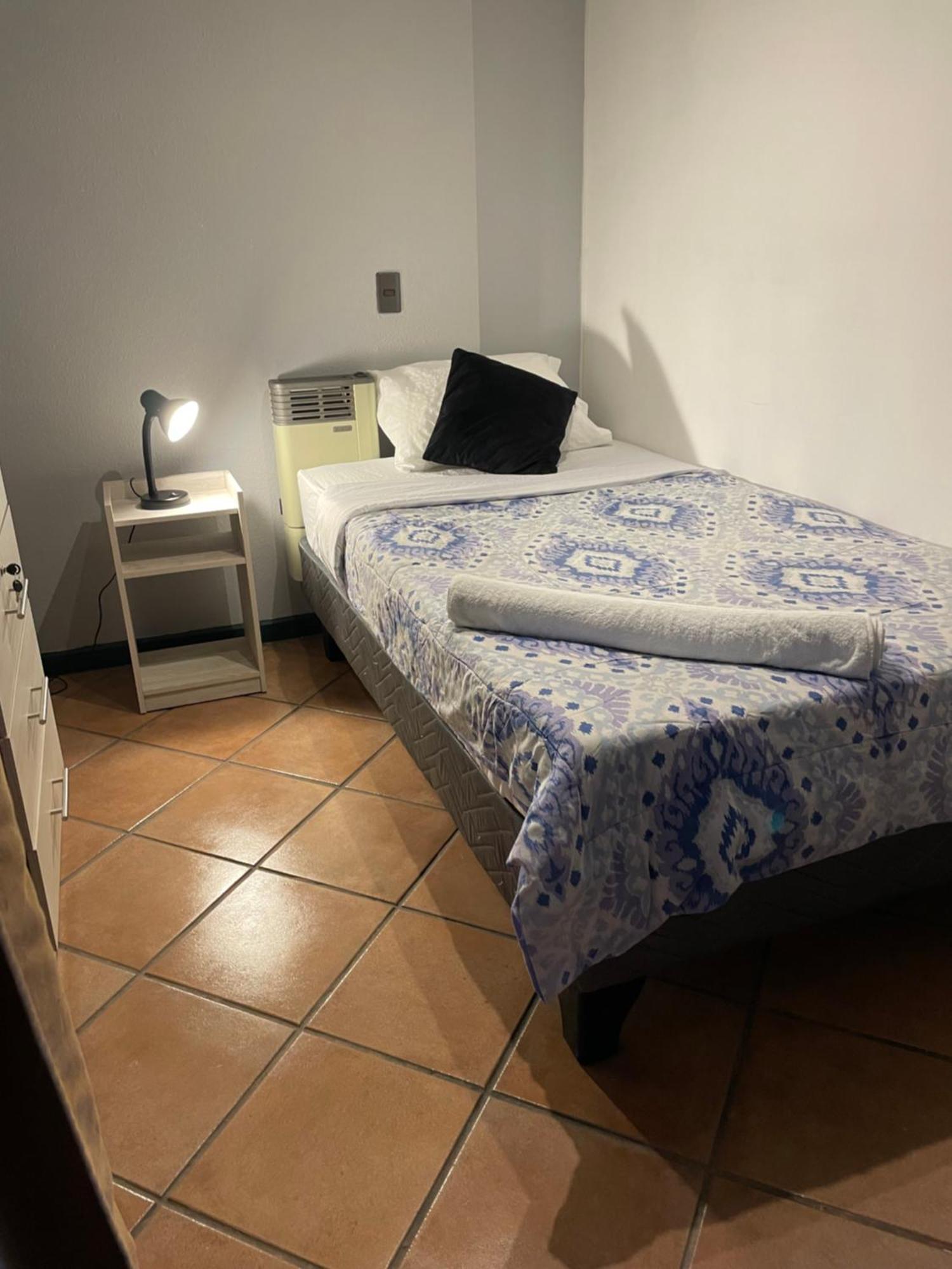 Hostal Brisa Serena Сантьяго Экстерьер фото
