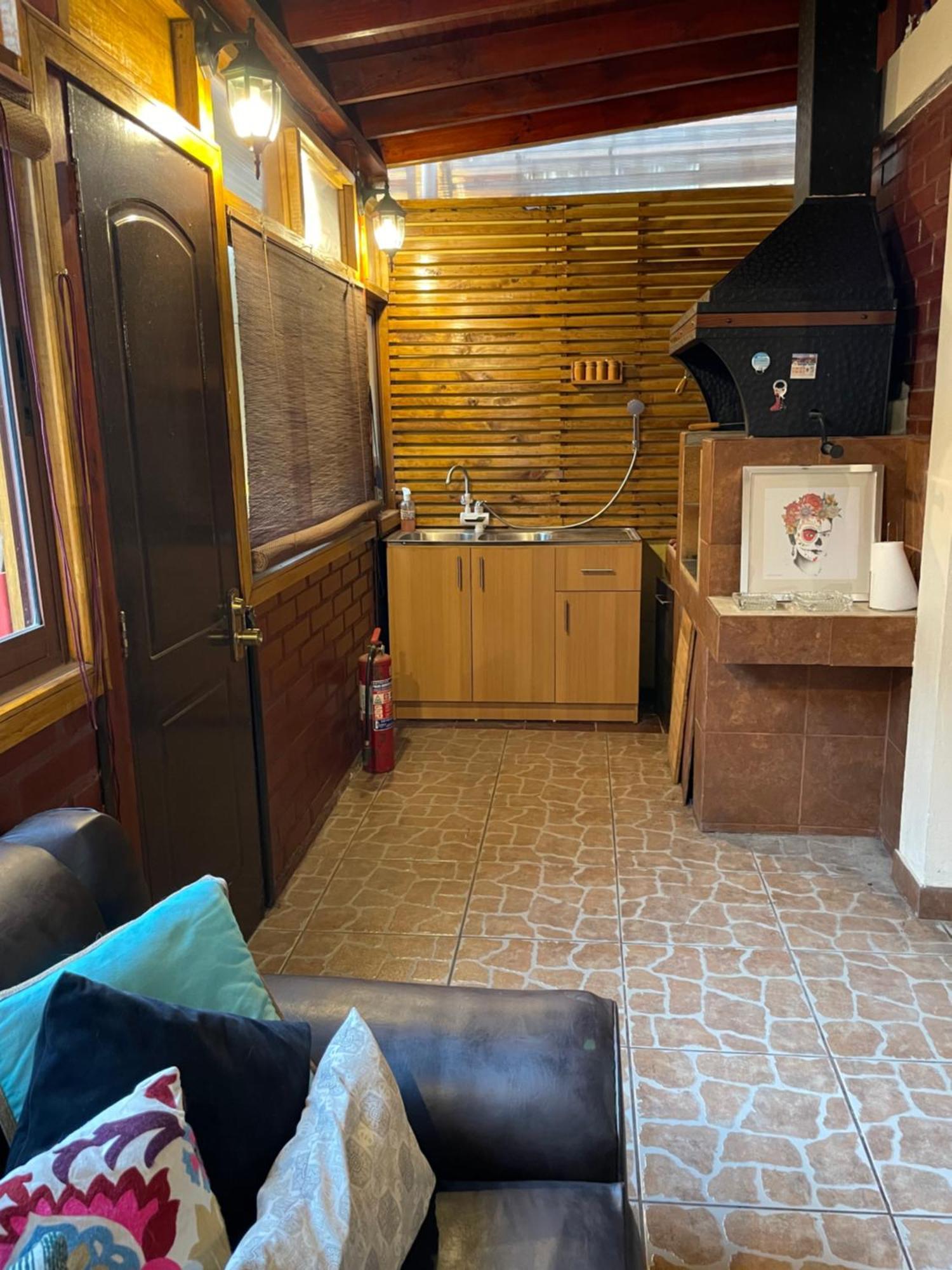 Hostal Brisa Serena Сантьяго Экстерьер фото