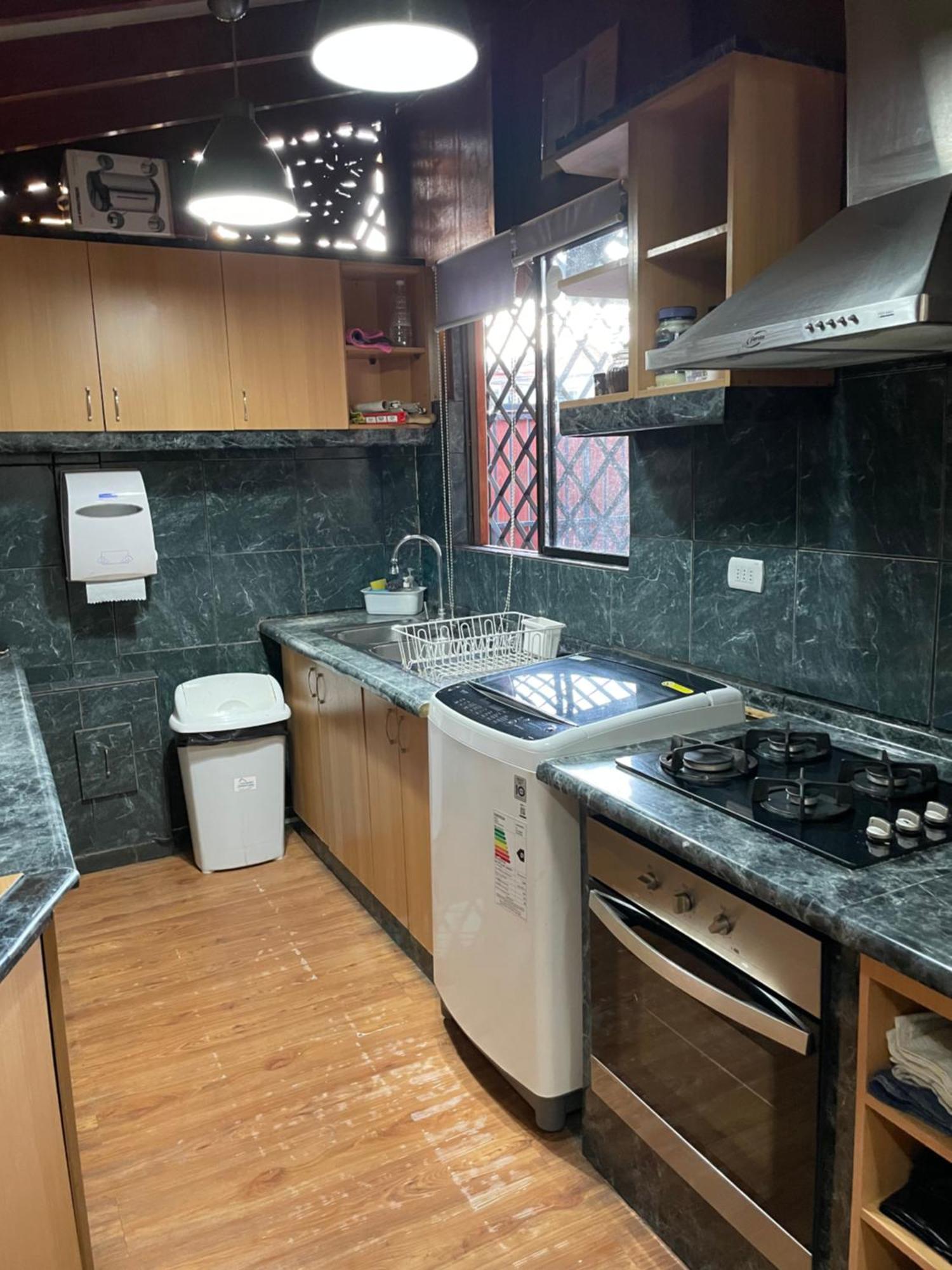 Hostal Brisa Serena Сантьяго Экстерьер фото