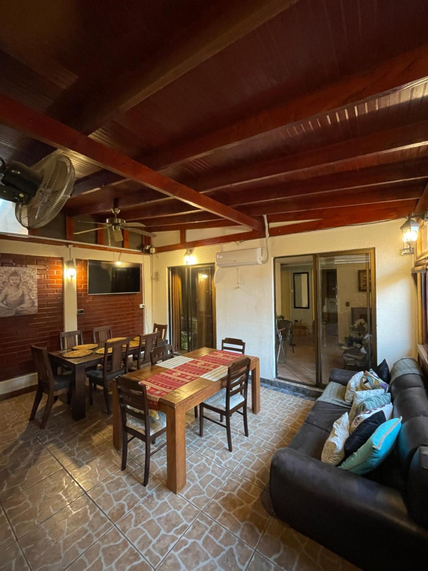 Hostal Brisa Serena Сантьяго Экстерьер фото