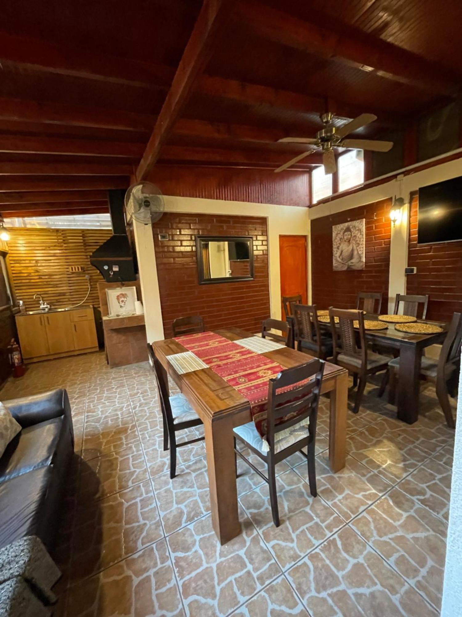Hostal Brisa Serena Сантьяго Экстерьер фото