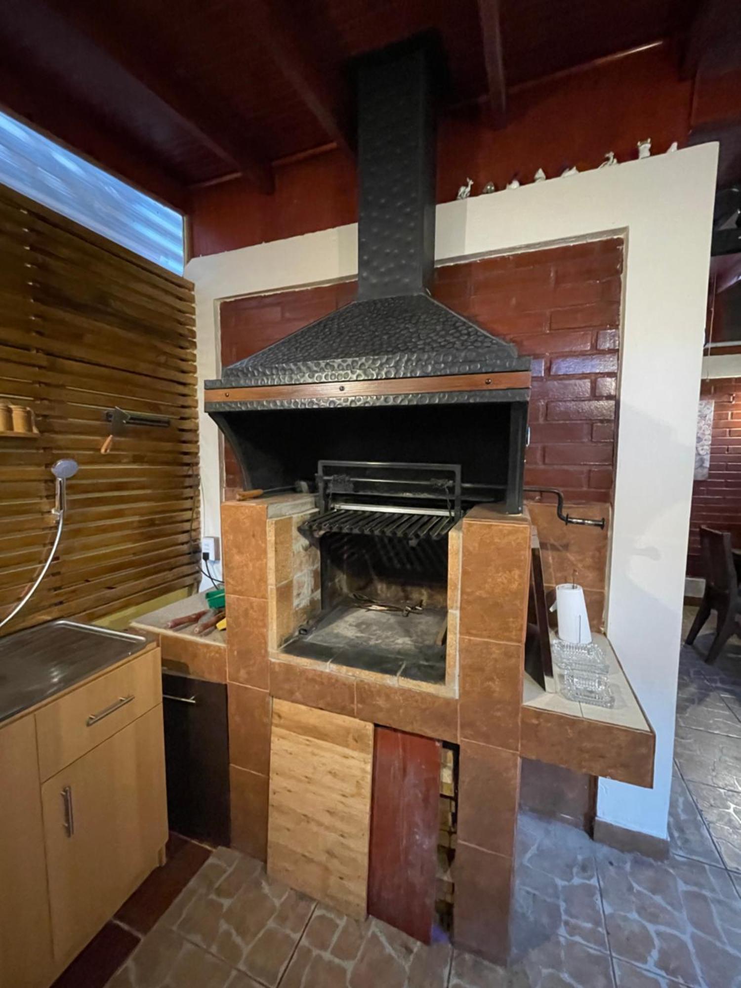 Hostal Brisa Serena Сантьяго Экстерьер фото